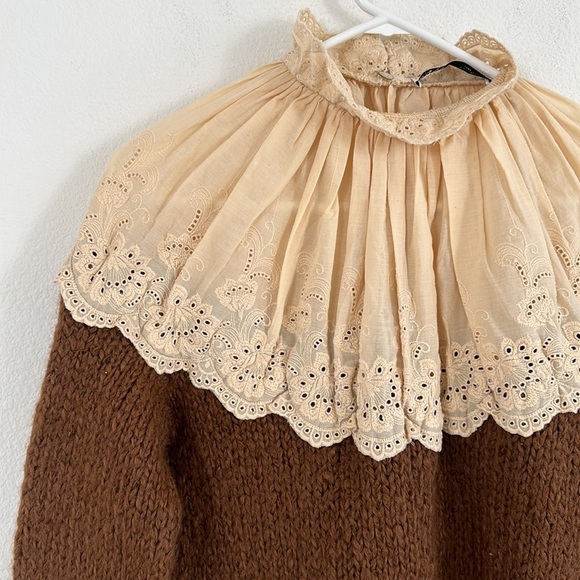 Zara Wool Blend Sweater with lace eyelet neck - Picture 4 of 14